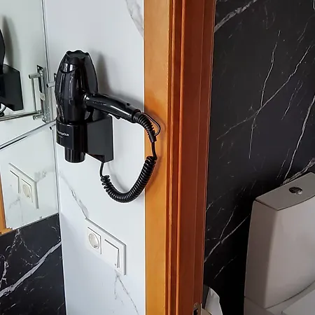 Marqués De Aguilar Hotel